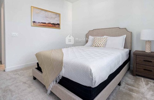 Lake Forest House | Vista Views on Siena