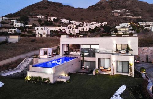 Turgutreis Villa | Vistaport B - Luxury Villa with Private Pool and Sea View