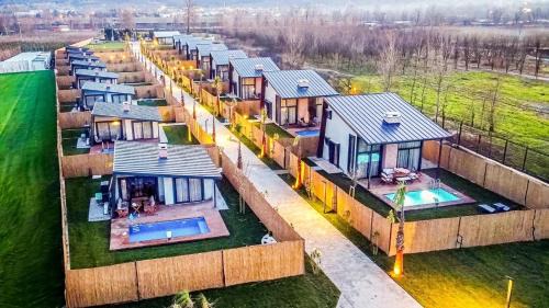 Kartepe Villa | Vital Göl Sapanca Özel Havuzlu Bungalov & Villa