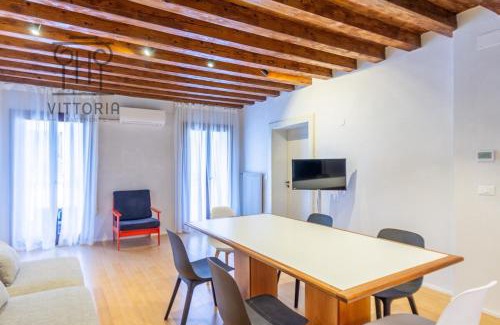 Vicenza Apartment | Vittoria Apartments Fogazzaro