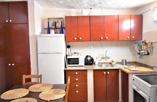 La Solana Cottage | Viuter - Rural Cave House Miguel's refuge, hot tub