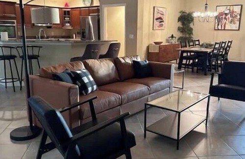 The Villages House | Viva Las Villages~ Near Brownwood!nn