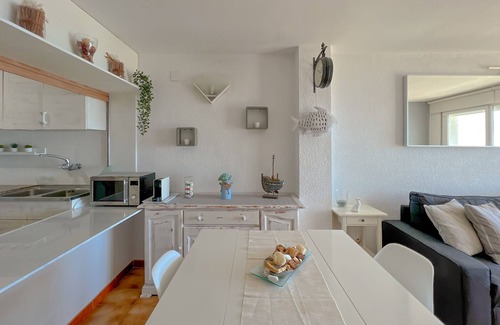 Pineda de Mar Apartment | Vivalidays Marina - Pineda de Mar