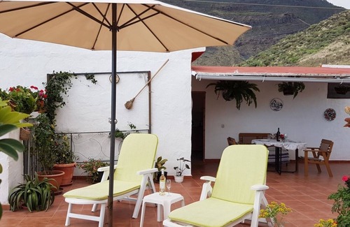 Agaete Apartment | Vivelorural ático y terraza en El Risco de Agaete