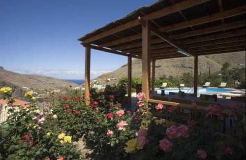 Agaete House | Vivelorural Casa rural Las Rosas con piscina