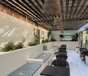 Al Aziziyah Apartment | Vivian Park Al-Aziziya