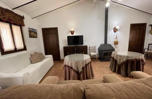 Alcaracejos House | Vivienda Turistica de Alojamiento Rural El Jaral