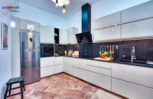 Teguise House | Vivienda Vacacional El Patio de Franky