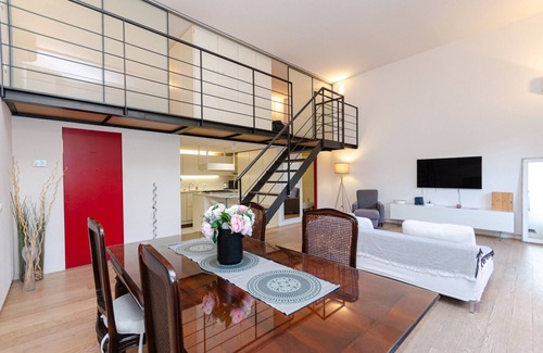 Ripamonti Corvetto Apartment | VivimiHome – Loft su due livelli con terrazzo