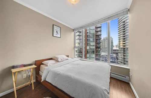 Gastown Apartment | Vlinderhof West 2 Bedroom 2 Bathroom Family sized home with game room & balcony