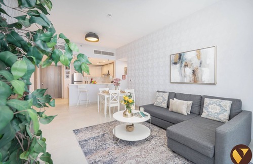 Bur Dubai Apartment | Vogue 2BHK Dubai Frame View Park Metro