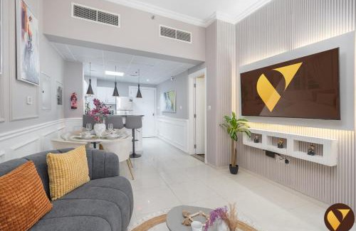 Dubai Sports City Apartment | Vogue Elite Sports City One Bedroom Apartment with Balcony with Golf Views