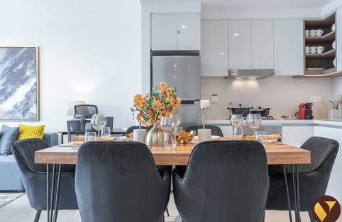 Bur Dubai Apartment | Vogue full Burj Khalifa View Dubai Mall