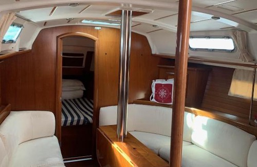 Saint-Mandrier-sur-Mer Boat Rental | Voile au vent