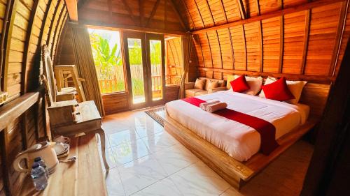 Songan House | Volcano Valley