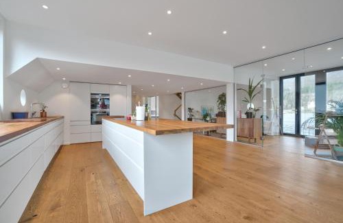 Kvaloya Villa | Volda Floating Home