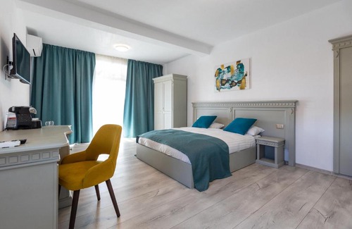 Apahida House | Volo Guest House
