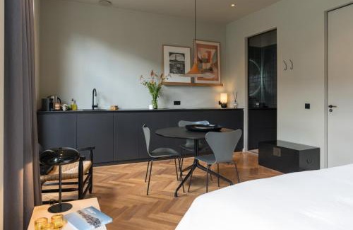 Helmersbuurt House | Vondel 99