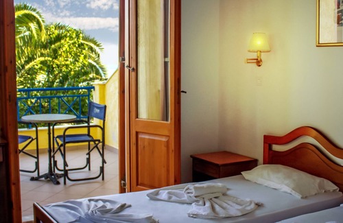 Kampos Marathokampou Hotel | Votsalakia Hotel