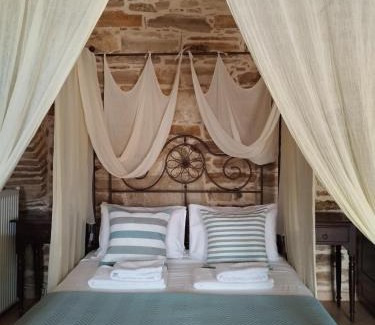 Ionia Hotel | Vouno Village