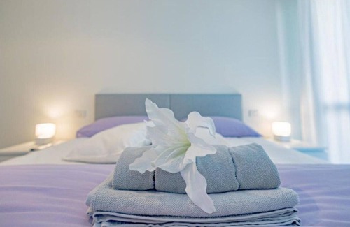 Trezzano sul Naviglio Apartment | Vrbo Property