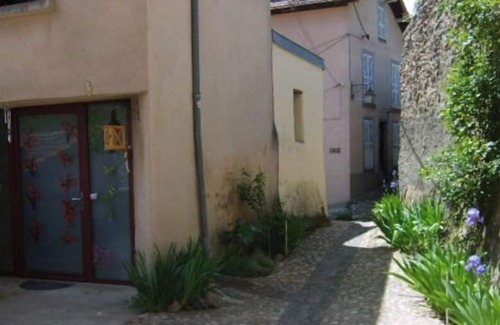 Auzon House | Vrbo Property