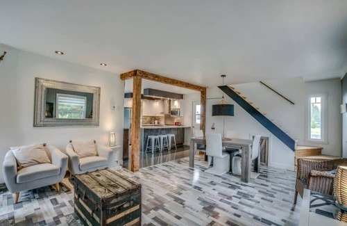 Lac-Frontiere House | Vue sur le lac - Chalet Lac-Frontiere