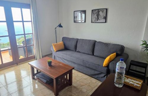 Villa de Mazo House | VV Mirador Isla Bonita "by henrypole home"