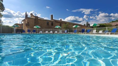 Nedde Resort | VVF Château sur la Vienne Lac de Vassivière