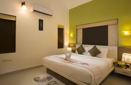 Kunnathidavaka Hotel | Vythiri Holiday Resorts