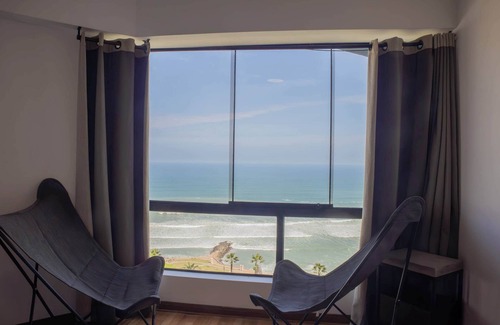 Santa Cruz Apartment | w* | Bright 3BR with Ocean View