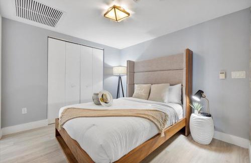 Downtown Miami Apartment | W hotel High end ocean view 2 bedroom at icon brickell