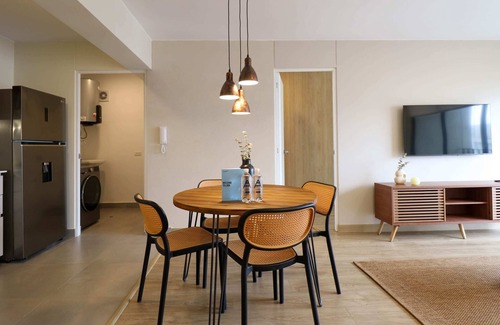 Santa Cruz Apartment | w* | Impressive 2BR with balcony in Miraflores