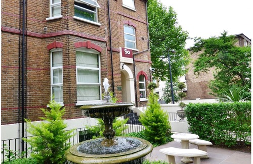 Hammersmith Broadway Apartment | W6 Hotel Hammersmith