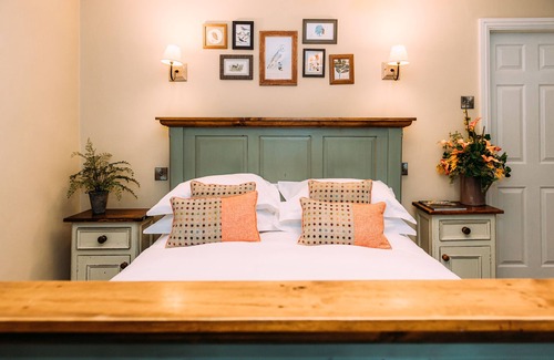 Downham Hotel | Waddington Arms