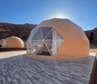 Wadi Rum Cabin | Wadi Rum Luxury Camp