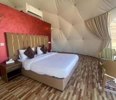 Wadi Rum Cabin | Wadi Rum Luxury Camp