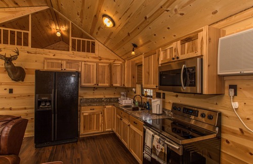 Clifton Cabin | WAE Outdoors Cabin # 4 Log Cabin