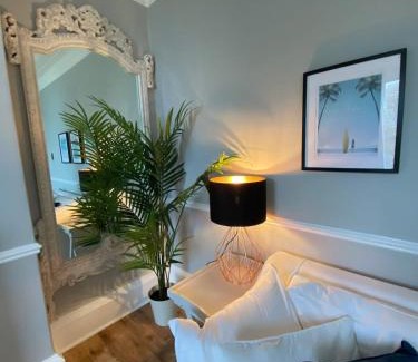 Scarborough House | Waimea House Beach Front The best sea views