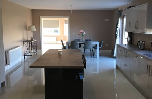 Barran House | Wainsfort House, Blacklion – A Charming Retreat for Your Perfect Getaway