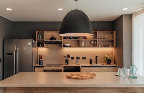 Las Lomas I Apartment | Wake Living