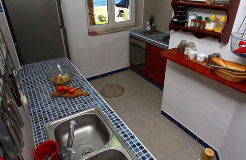 Cove Makarac (Milna) Apartment | Wake up to the sound of the waves and swim in the crystal clear sea.