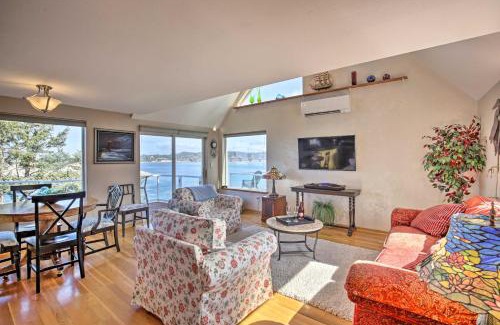 Waldport House | Waldport Beach House with Loft, Grill and Ocean Views!
