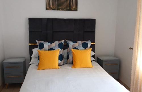 Harare House | Wales Suite