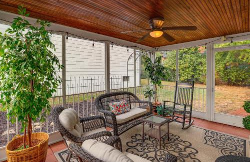 Washington House | Walk Everywhere! Dtwn WashMo Home Near Wineries