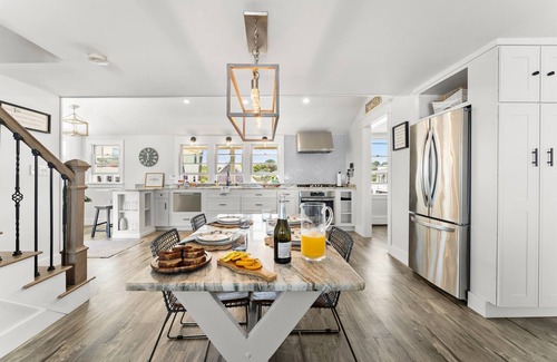 Scituate House | Walk on beach! Amazing views at Turner Tide!