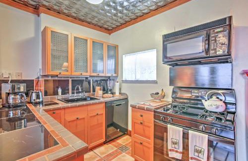 Mango Groves House | Walk to Attractions Tropical Lake Worth Hideaway!