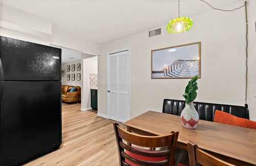 Indian Harbour Beach Apartment | Walk to Beach /50% Off Specials/ Pet Friendly