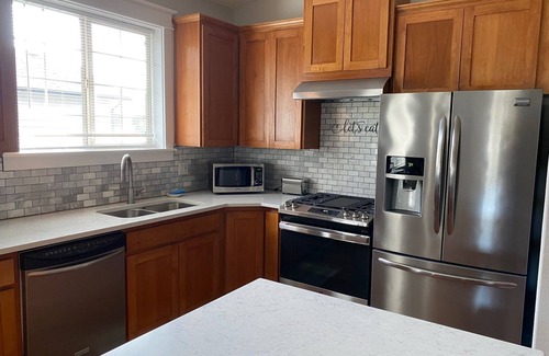 Long Beach House | Walk to beach, Discovery Trail, and Golf Course