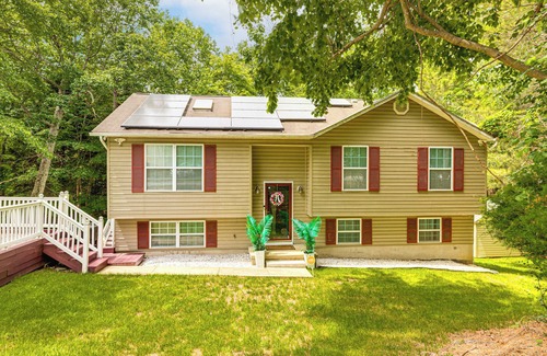 Chesapeake Ranch Estates-Drum Point House | Walk to Beach: Elegant Escape in Lusby!